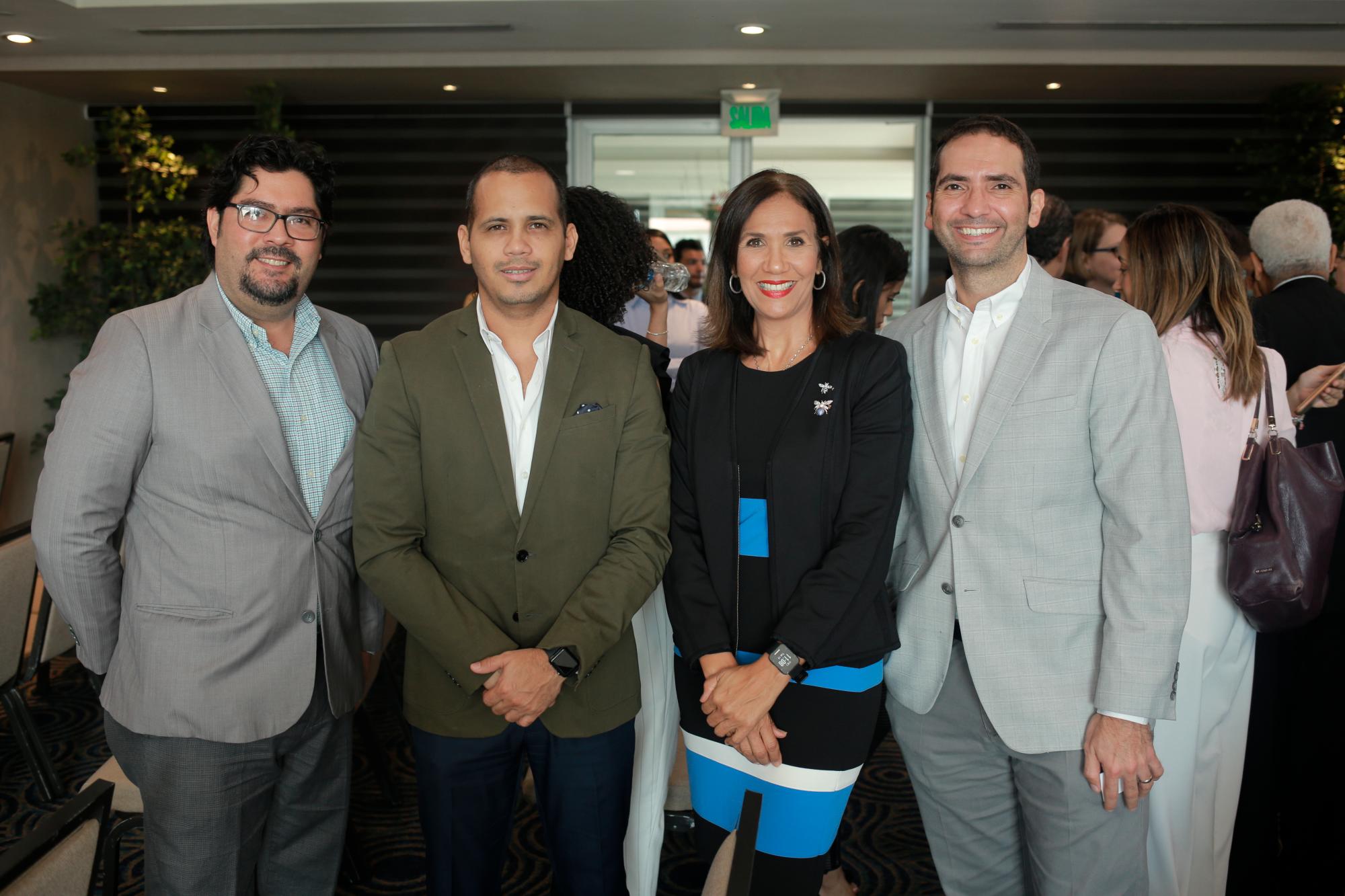 Daniel Mejía, Luis Alberto Rodríguez, Julietta Javier y Adalberto González.