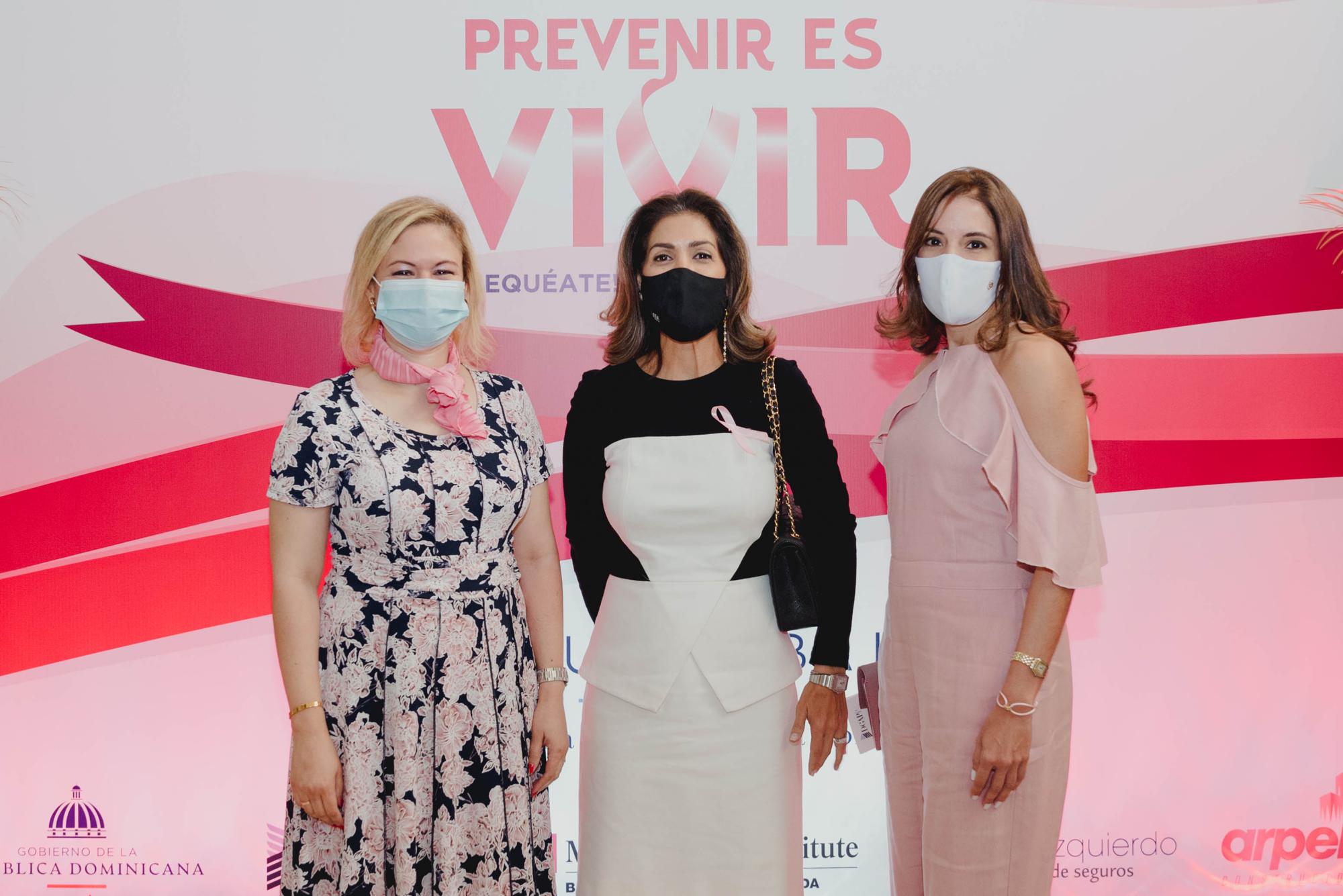 Dashira Martínez, María Arredondo y Laura Fernández.