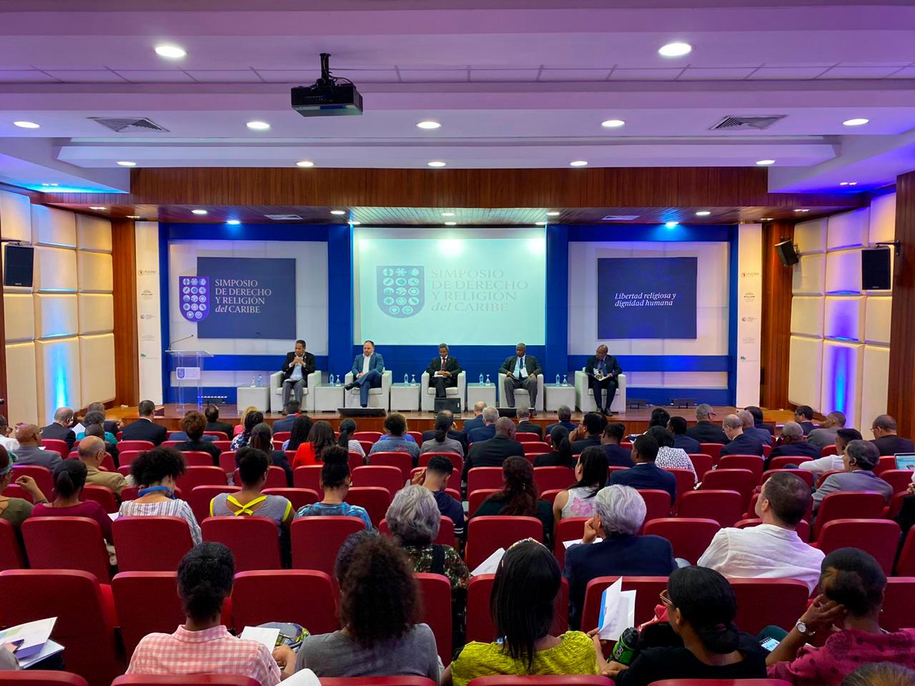 Participantes en el segundo Simposio de Derecho y Religión.