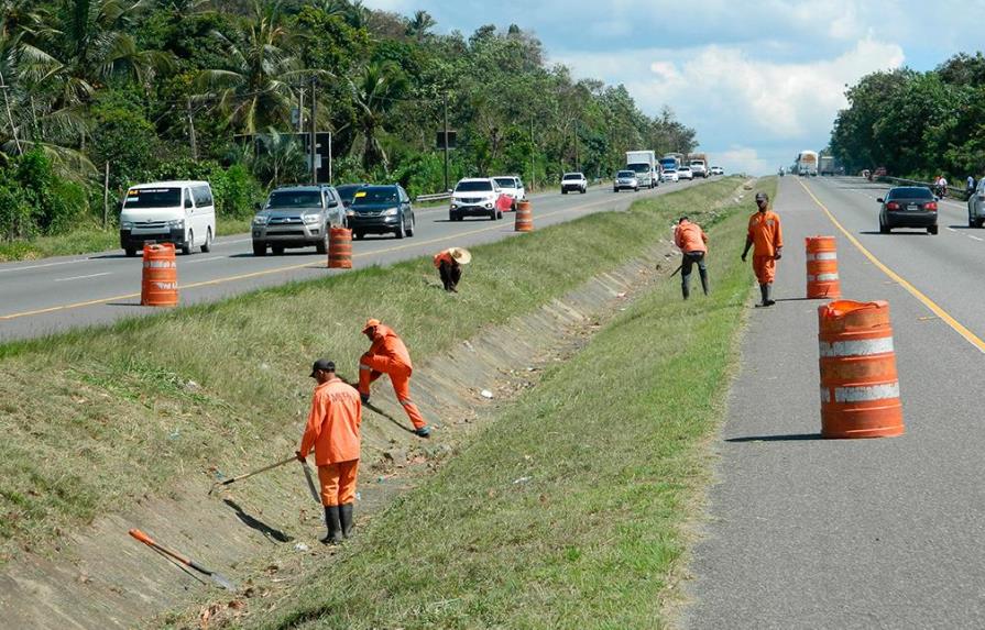 Obras Públicas anuncia reparación de la autopista Duarte desde Santiago a la Capital