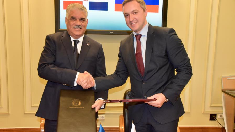 Dominicana y Rusia suscriben acuerdo de cooperación económica