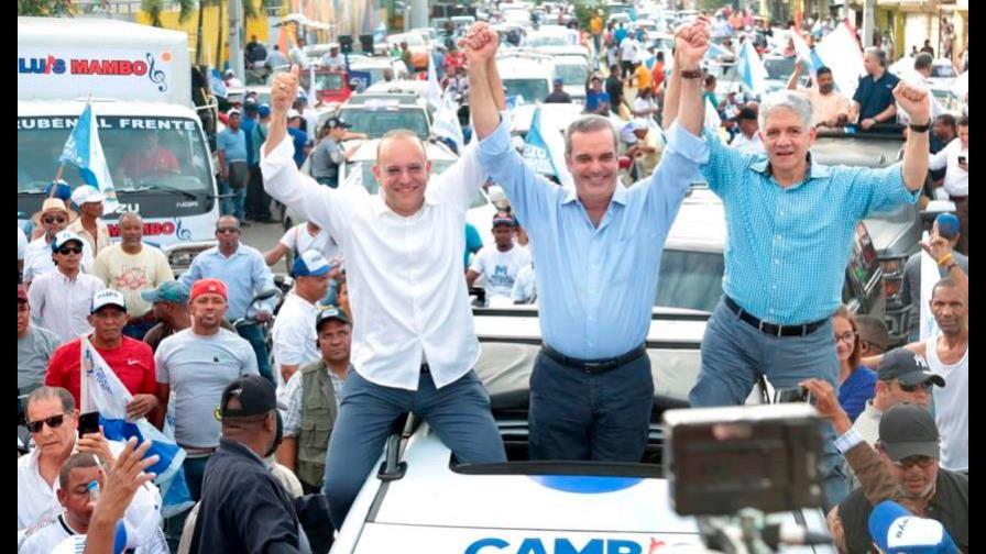 Luis Abinader encabeza caravana municipal hoy en Santiago