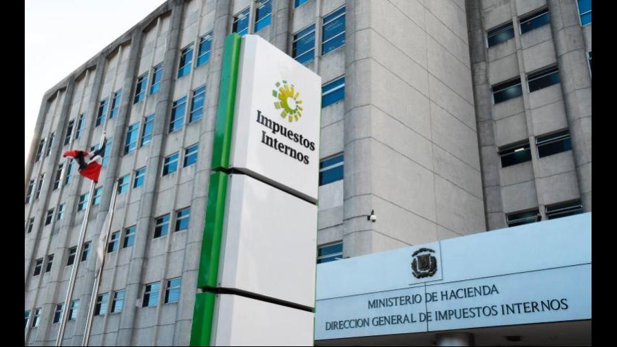 Gobierno desempolva impuesto y trata de evitar reforma fiscal