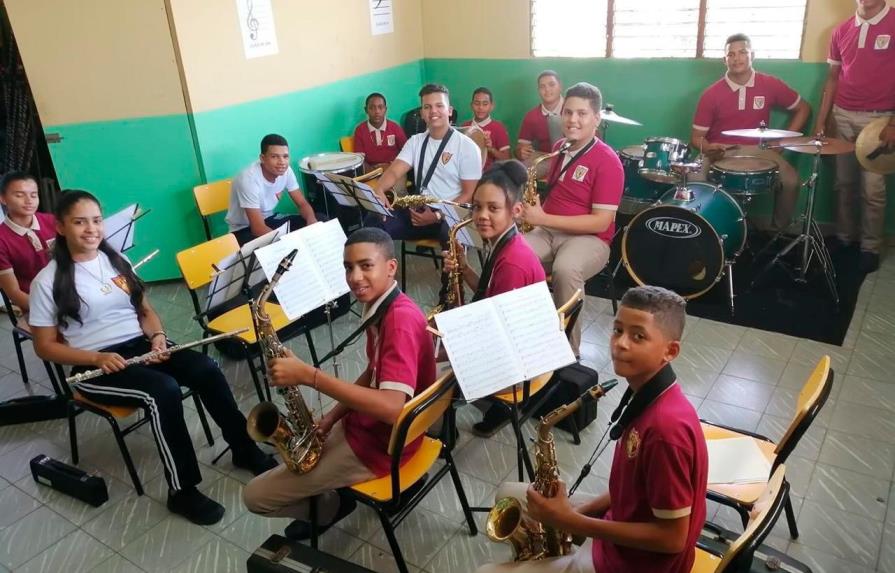 Centro educativo de La Vega participará en el primer Festival Virtual de Bandas Musicales en Colombia   