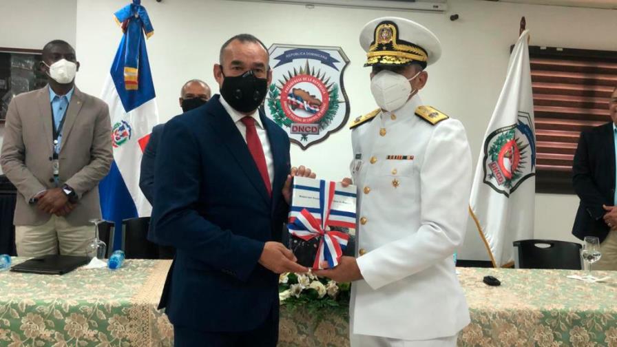 Nuevo presidente de la DNCD asumió sus funciones este viernes 