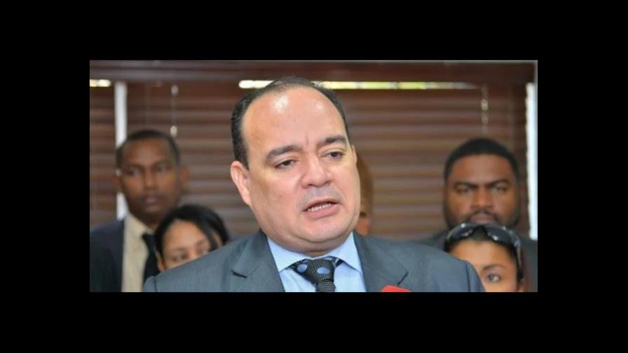 Miguel Surún renuncia al PLD por presuntos maltrato y persecución en su contra Miguel Surún renuncia al PLD por presuntos maltrato y persecución en su contra