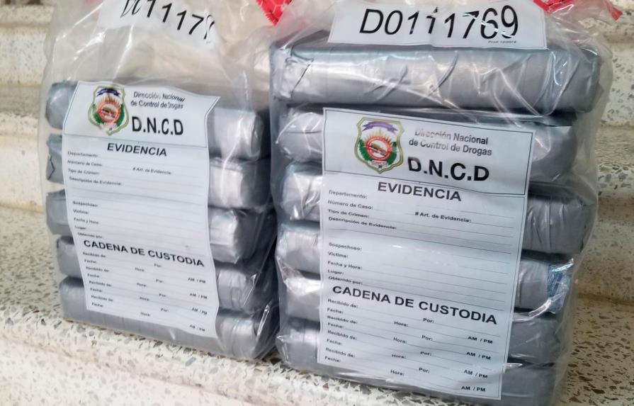 DNCD detiene estadounidense intentó llevar once kilos de cocaína a Nueva York 