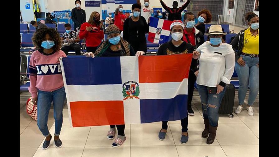 Cancillería anuncia regreso de 126 dominicanos desde ocho países