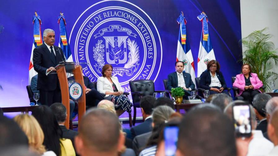 Canciller Miguel Vargas: “todos los inconvenientes serán superados” Canciller Miguel Vargas: “todos los inconvenientes serán superados”