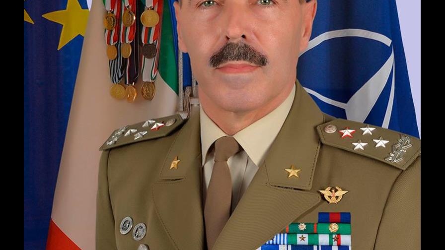 Positivo por coronavirus el jefe del Estado Mayor del Ejército italiano Positivo por coronavirus el jefe del Estado Mayor del Ejército italiano