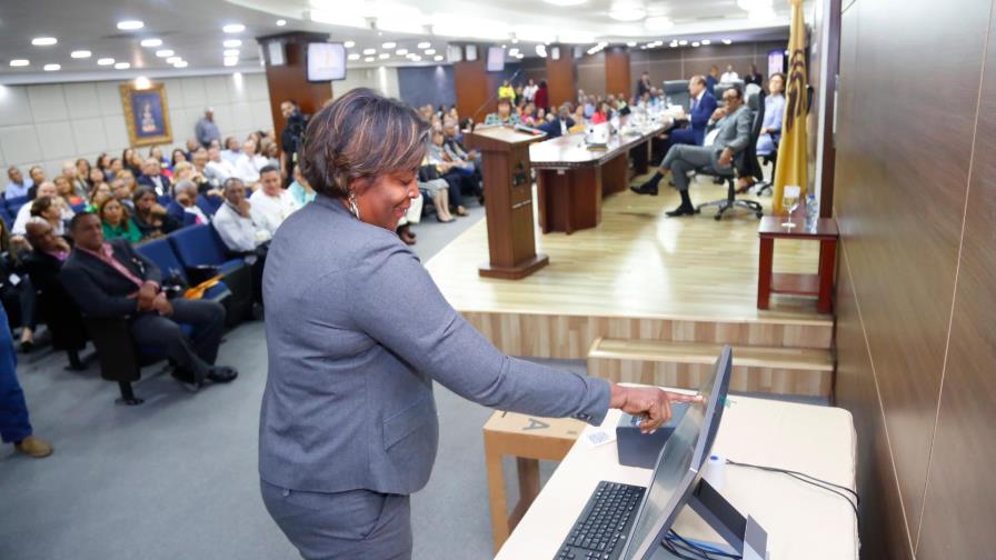 Estos son los colegios electorales que trasladó la Junta Central Electoral Estos son los colegios electorales que trasladó la Junta Central Electoral
