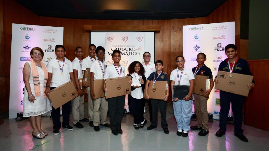 Premian a ganadores de Competencia Internacional Canguro Matemático 2019 Premian a ganadores de Competencia Internacional Canguro Matemático 2019