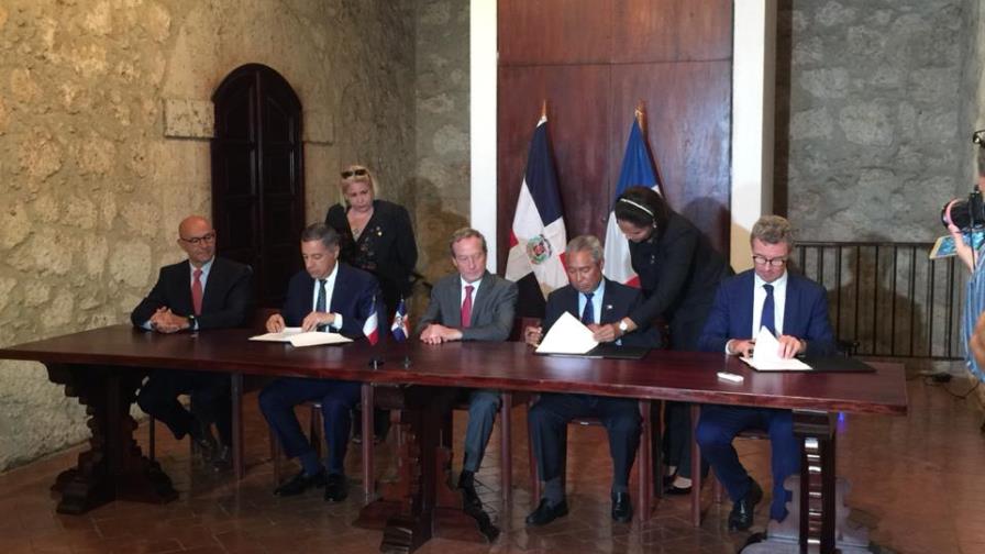 Gobierno y la Agencia Francesa de Desarrollo firman Hoja de Ruta de Cooperación 