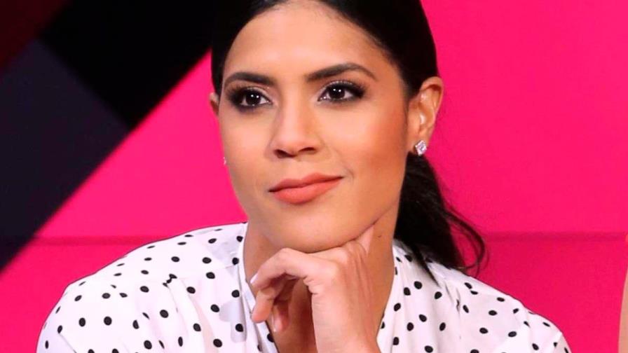 ¿Por qué se quitó Francisca el apellido Lachapel?