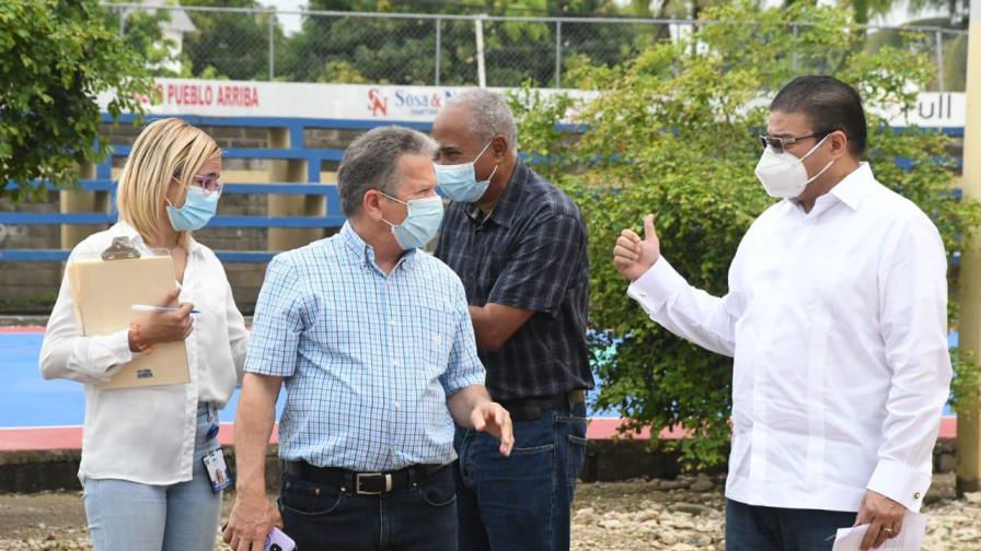Camacho dispone construcción y remozamiento de obras en Espaillat