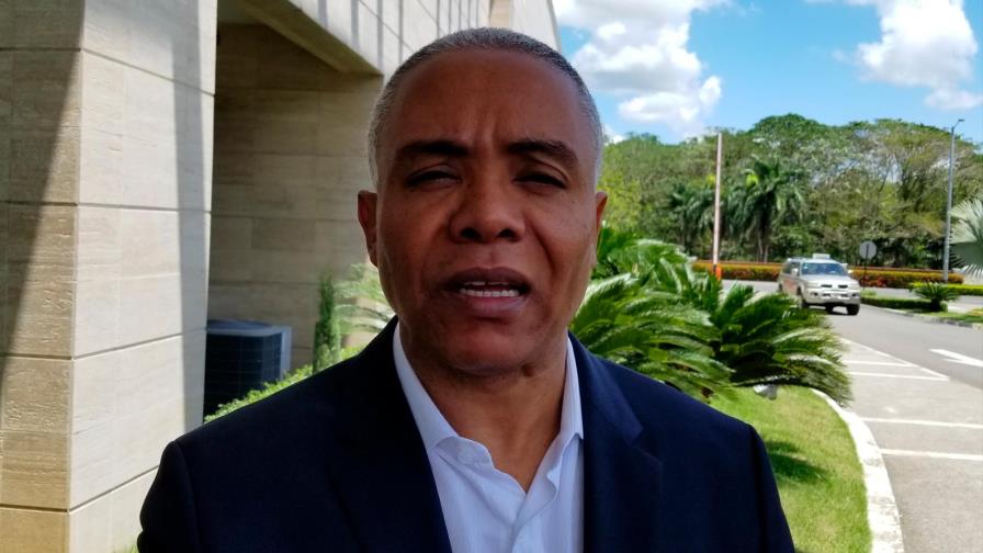 Exalcalde Francisco Fernández llama a población a no salir por coronavirus Exalcalde Francisco Fernández llama a población a no salir por coronavirus