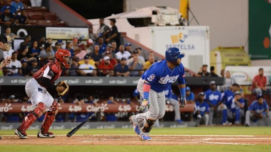 Jaun Francisco remolca cuatro en SFM y el Licey empata con los Gigantes Jaun Francisco remolca cuatro en SFM y el Licey empata con los Gigantes
