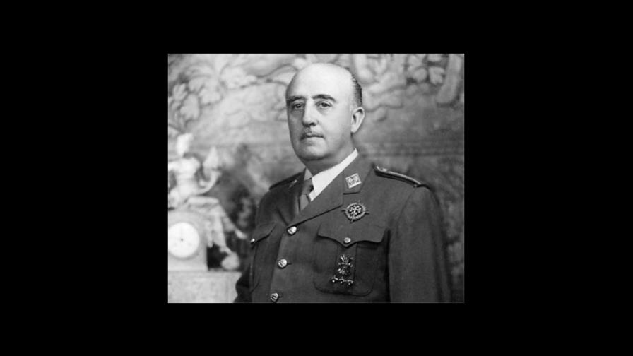 El Vaticano dice que exhumación es asunto de España y de familia Franco