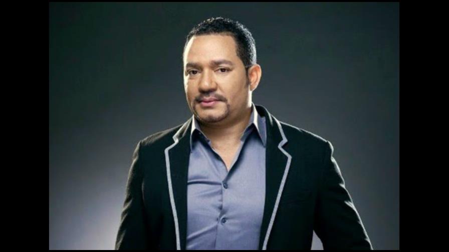 Digesett “sancionará” a agentes que no multaron al bachatero Frank Reyes por andar sin placa