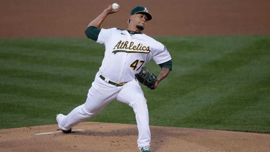 El 42% de peloteros dominicanos en nómina sin pacto garantizado este año