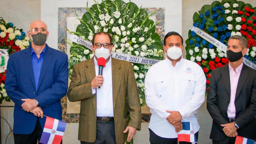 Ministerio de Deportes honra al patricio Juan Pablo Duarte Ministerio de Deportes honra al patricio Juan Pablo Duarte