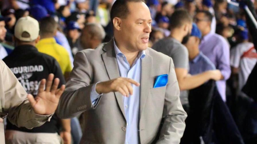 Lidom suspende por dos partidos a Franklin Mirabal y le exige RD$25 mil por comentarios contra Los Toros Lidom suspende por dos partidos a Franklin Mirabal y le exige RD$25 mil por comentarios contra Los Toros