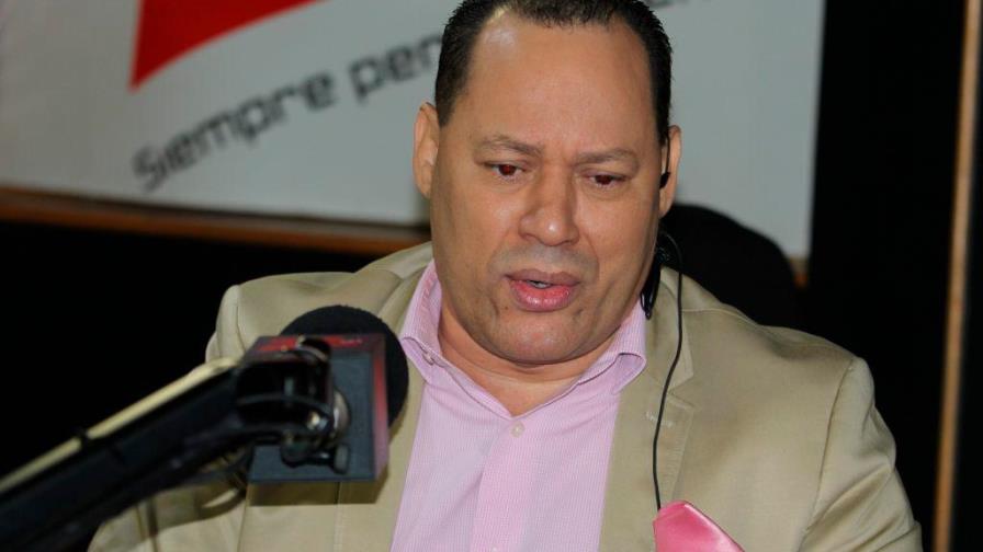 Personas contentas y otras disgustadas por sanción a Franklin Mirabal