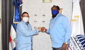 Camacho y Guerrero acuerdan ejecutar programa deportivo