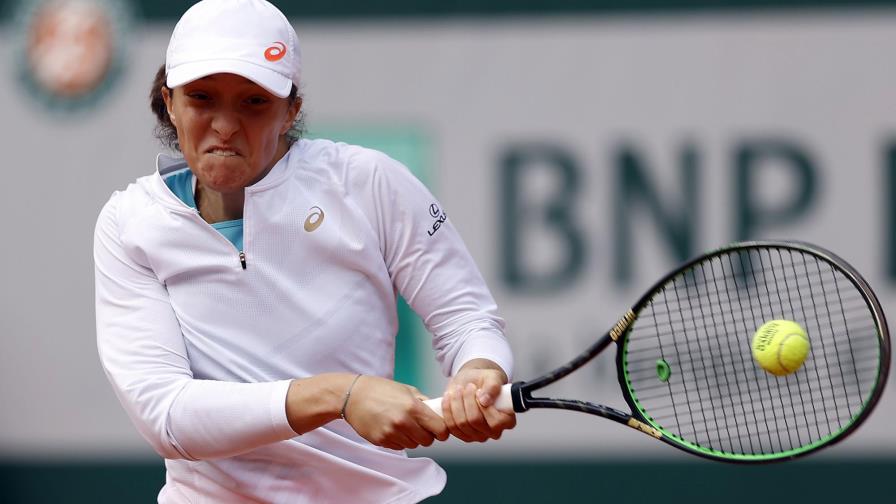 El torbellino Iga Swiatek ante la guerrera Sofia Kenin en la final de Roland Garros