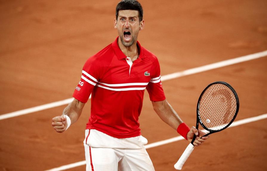 Novak Djokovich y Rafael Nadal acuden a su cita en el Roland Garros