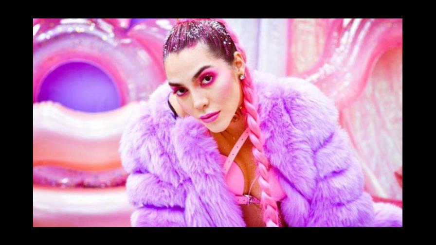 Frida Sofía regresa llena de furia y carga contra su madre Alejandra Guzmán