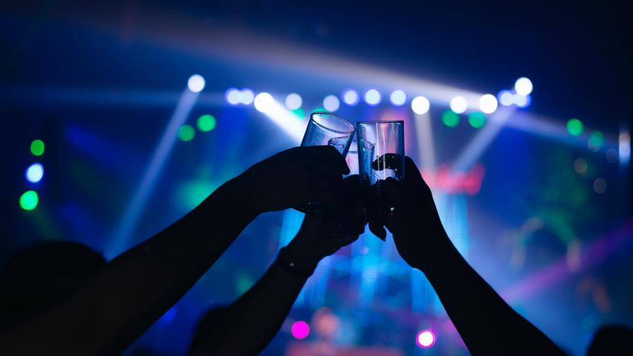 ¿Coronavirus? ¿Qué coronavirus? La fiesta de Miami Beach no entiende de covid
