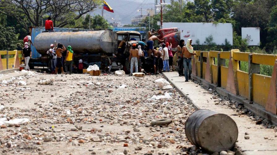 Mueren dos militares venezolanos durante combates en frontera con Colombia