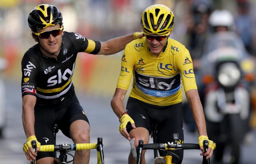 El director del Tour de Francia hace llamamiento a espectadores a llevar mascarilla