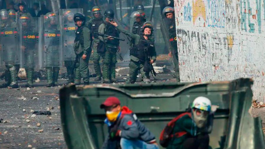 ONG: Fuerzas de seguridad venezolanas “abatieron” a 73 personas en noviembre