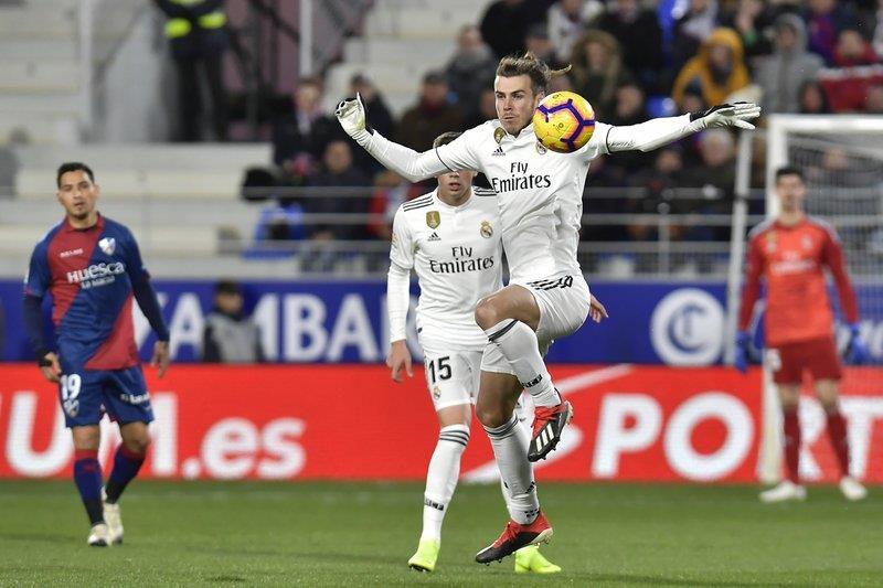 El Real Madrid logra sufrida victoria ante Huesca