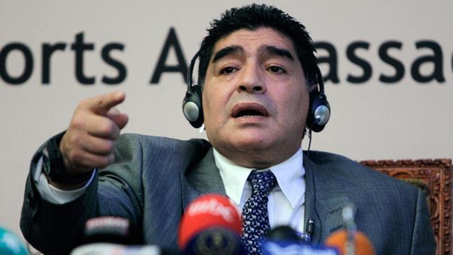 Diego Maradona es operado exitosamente de sangrado estomacal