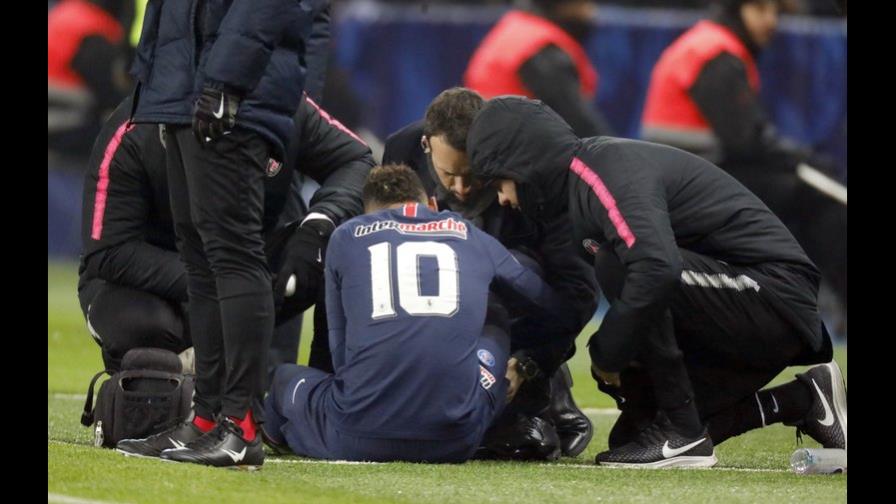 Arrecian las polémicas por el estilo de juego de Neymar