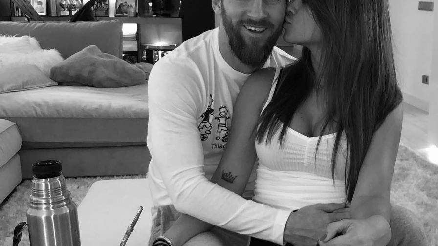 Lionel Messi felicita a su esposa por San Valentín a través de Instagram Lionel Messi felicita a su esposa por San Valentín a través de Instagram