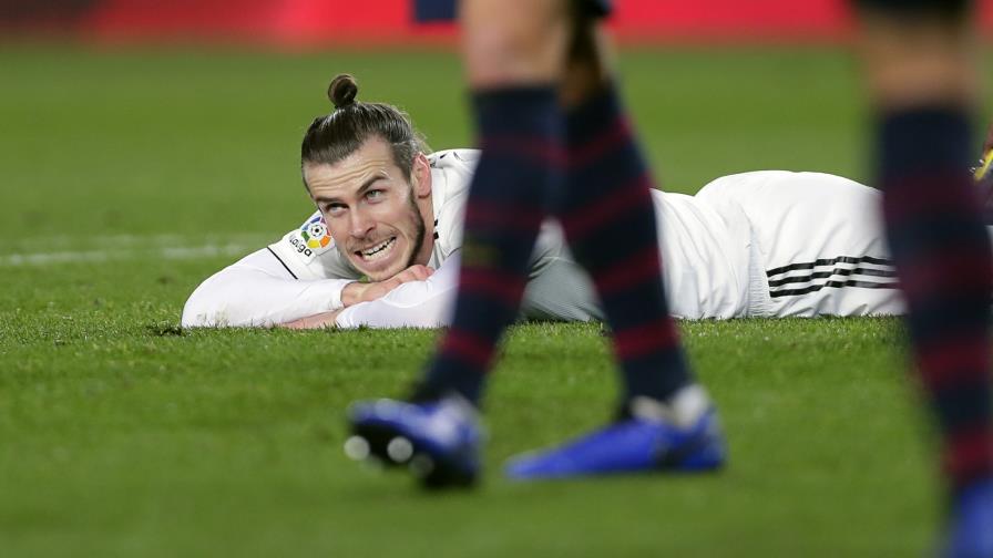 Enojo de Gareth Bale marca nuevo asalto del Madrid-Barcelona