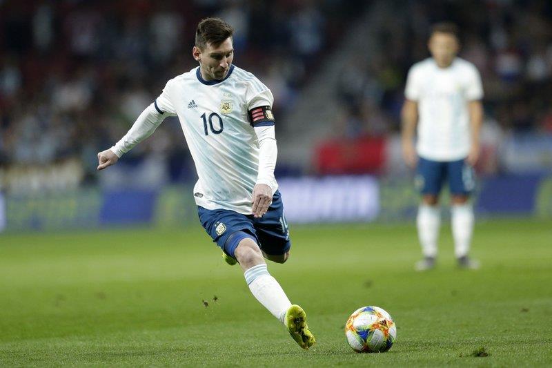 Scaloni: “Messi sí jugará con Argentina en la Copa América”