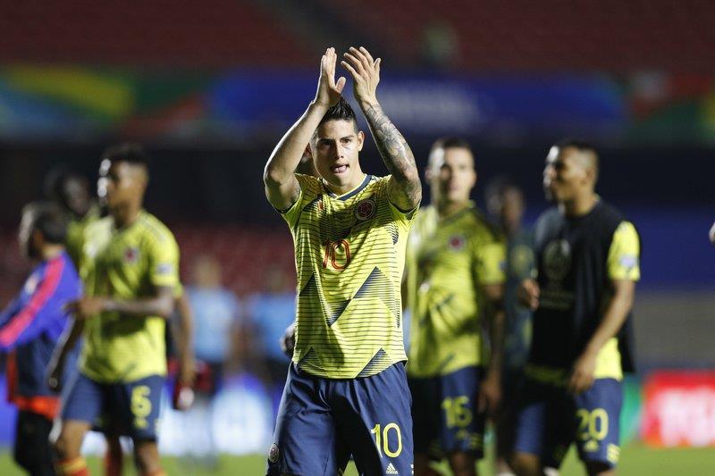 Magia de Rodríguez carga a Colombia a cuartos de final de Copa America