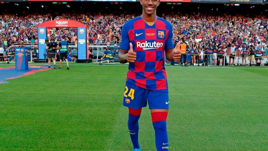 Junior Firpo sobre los fuertes tuits contra Messi: “Eso fue cosas de niños” Junior Firpo sobre los fuertes tuits contra Messi: “Eso fue cosas de niños”
