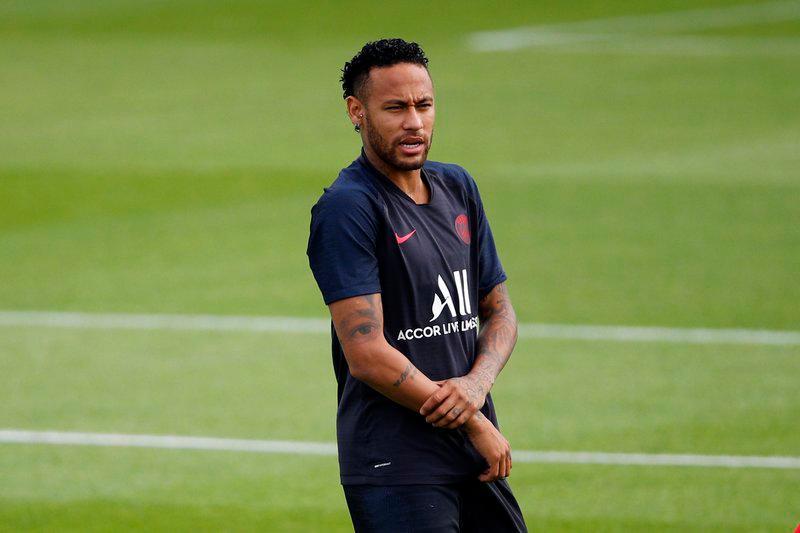 Barcelona dice que está “más cerca” de fichar a Neymar