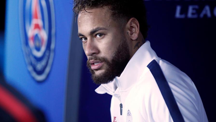 Neymar: “Mi prioridad es el París Saint-Germain“