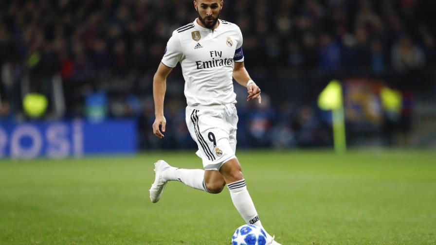 Karim Benzema confía en alcanzar los 35 goles esta temporada