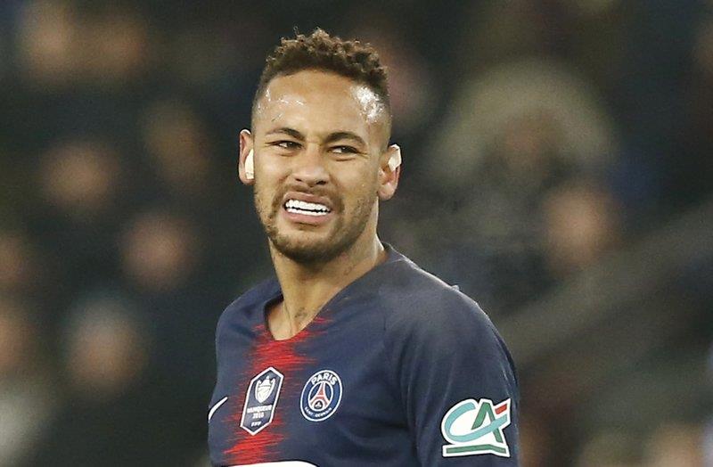 Neymar se lesiona en partido del PSG en Copa de Francia