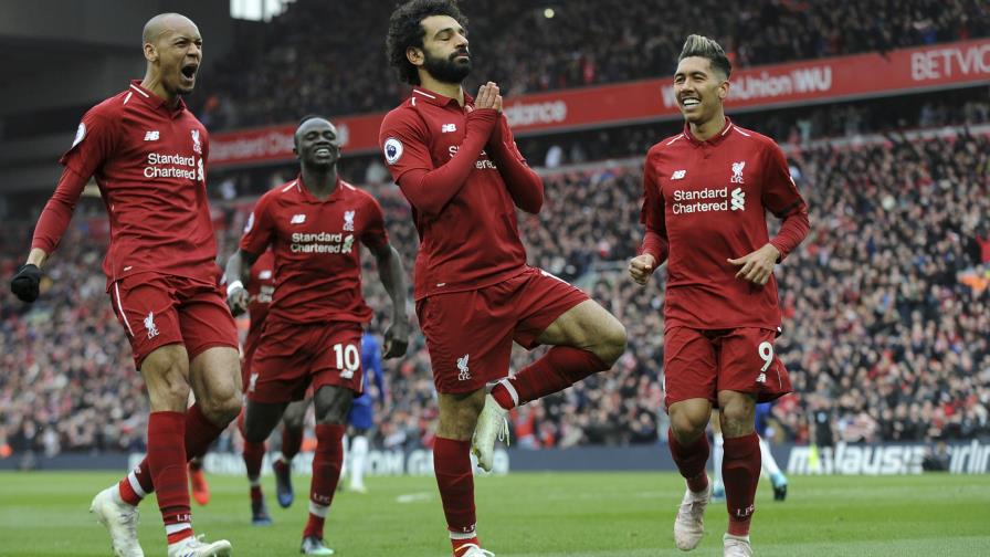 El Liverpool y City continúan batalla por el cetro