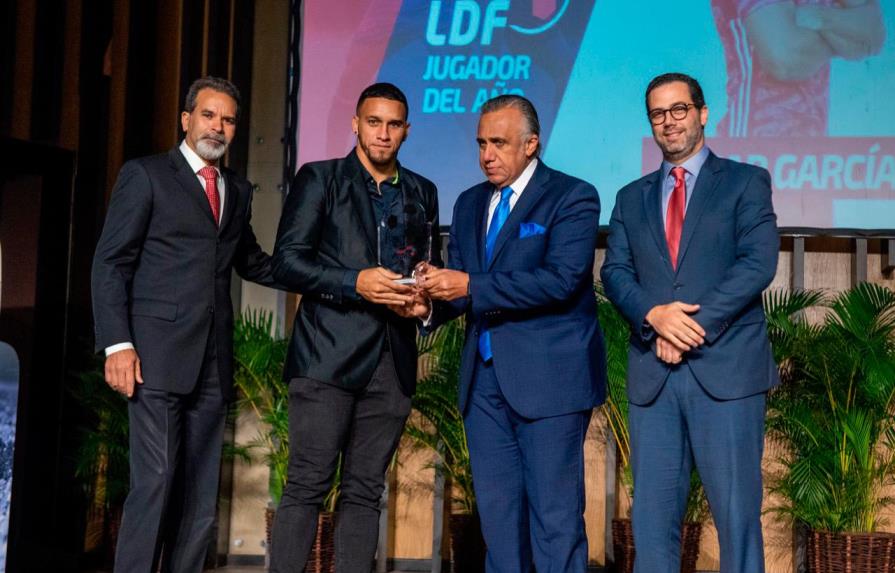 La Liga Dominicana de Fútbol premia a los mejores del 2019 