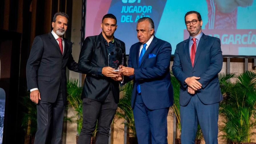 La Liga Dominicana de Fútbol premia a los mejores del 2019 